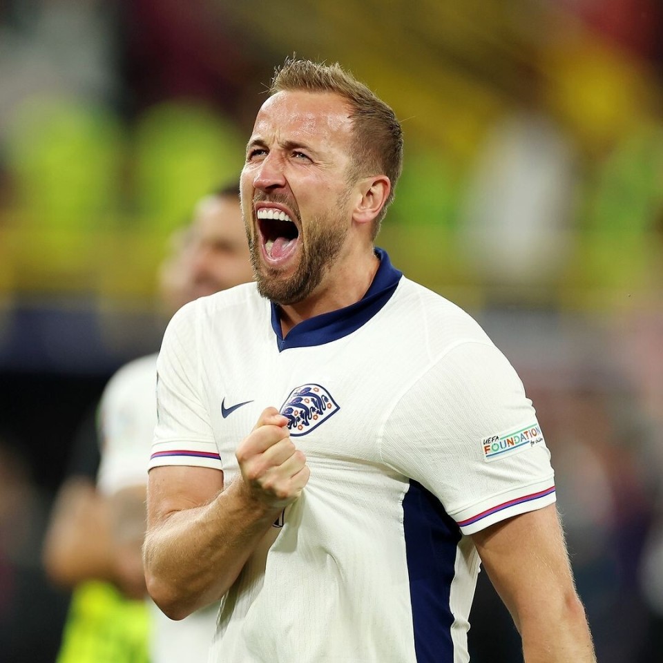 英格兰血洗瑞士，哈里·凯恩绝境逆转的简单介绍