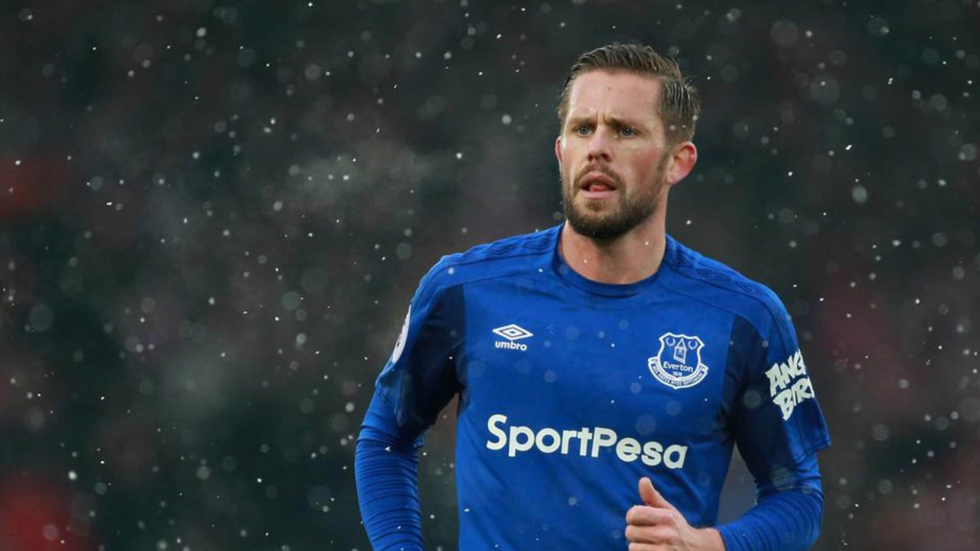 黄蜂振翅，魔术失灵，F1新赛季揭幕战上演战术碾压