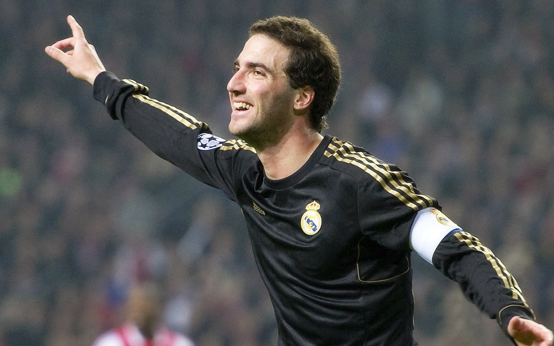 无声的表演，风暴的源头，罗德里一役定义中场，毕尔巴鄂以血脉压制终结德比悬念